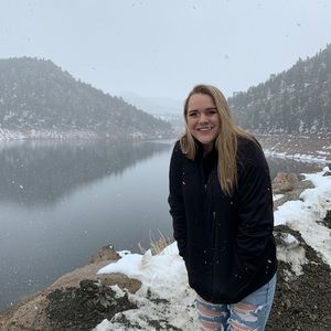 Meet your Posher, Brittany